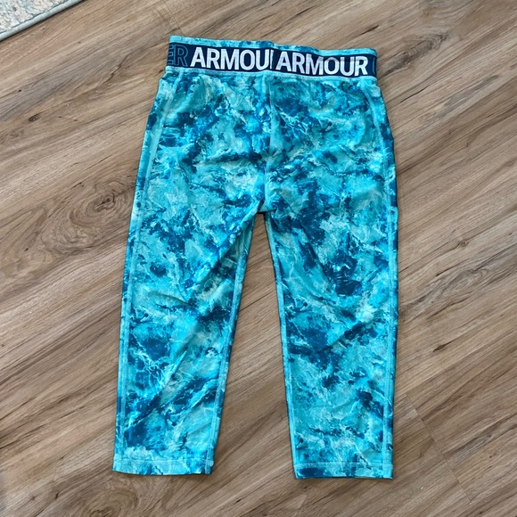 Under Armour | Capri Leggings - Small - Picture 3 of 7